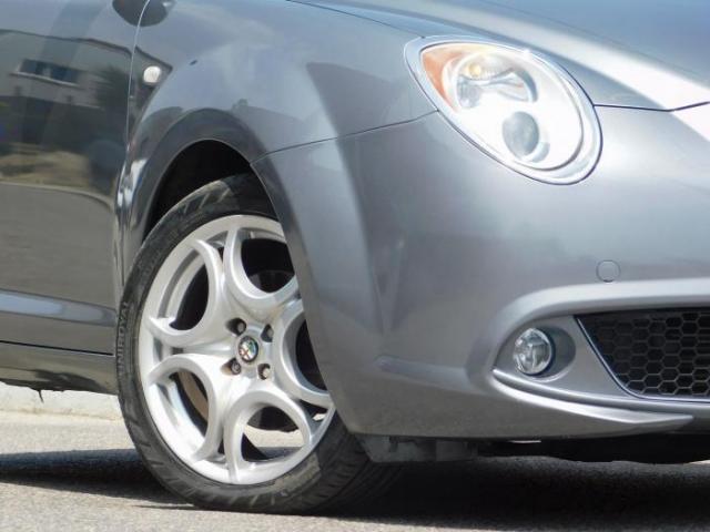Alfa Romeo Mito image 9