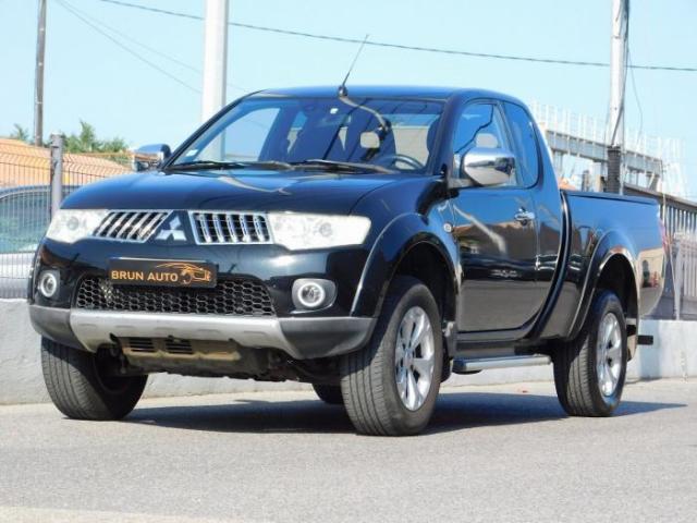 Mitsubishi L200 image 8