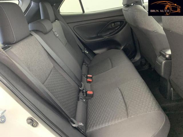 Toyota Yaris Cross image 9