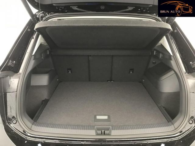Volkswagen Tiguan image 8