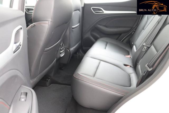 Mg Zs image 5