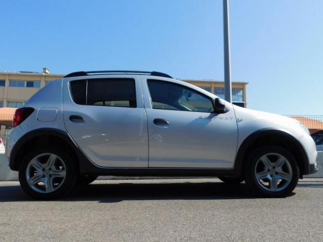Dacia Sandero image 6