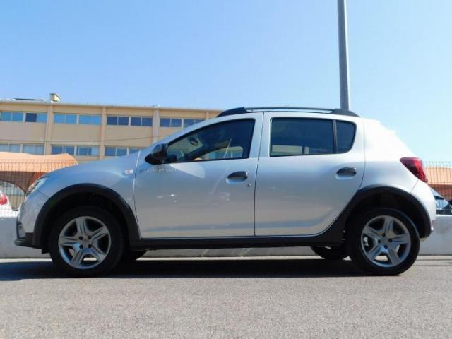 Dacia Sandero image 8