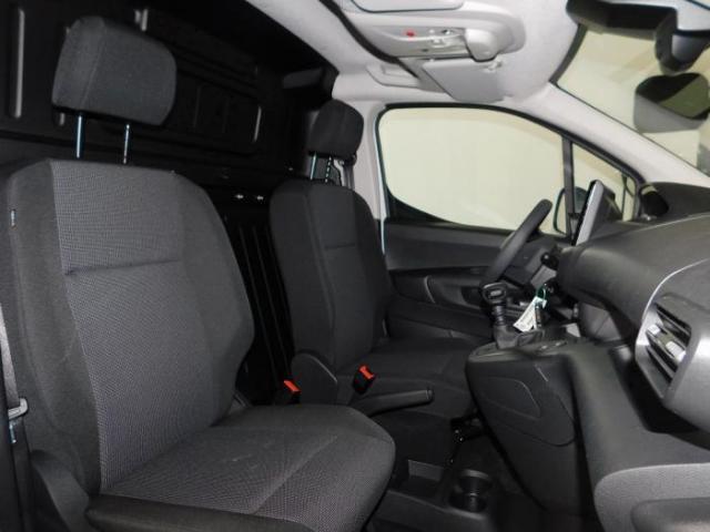 Peugeot Partner image 9