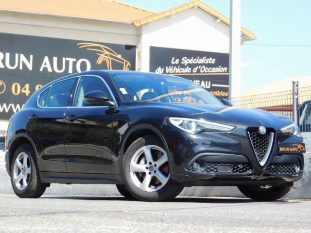 Alfa Romeo Stelvio image 6