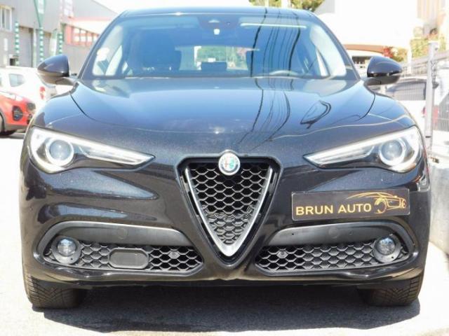 Alfa Romeo Stelvio image 1