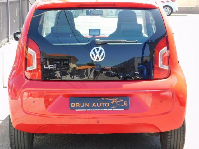 Volkswagen Up! image 9