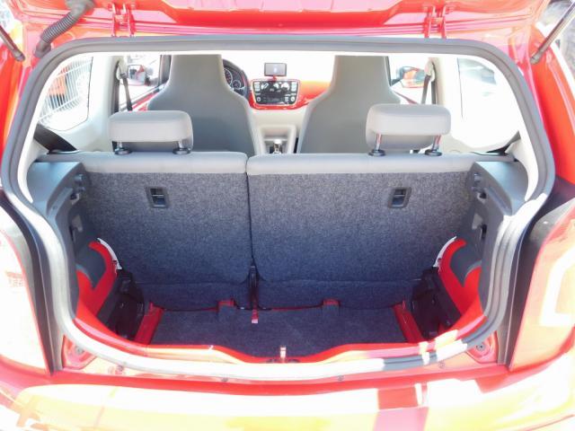 Volkswagen Up! image 8