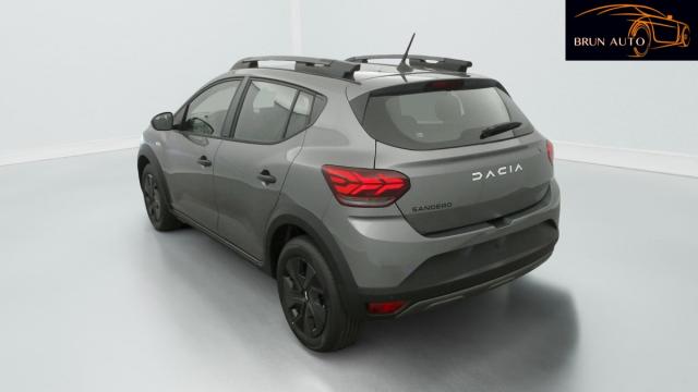 Dacia Sandero image 9