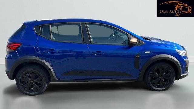Dacia Sandero image 2