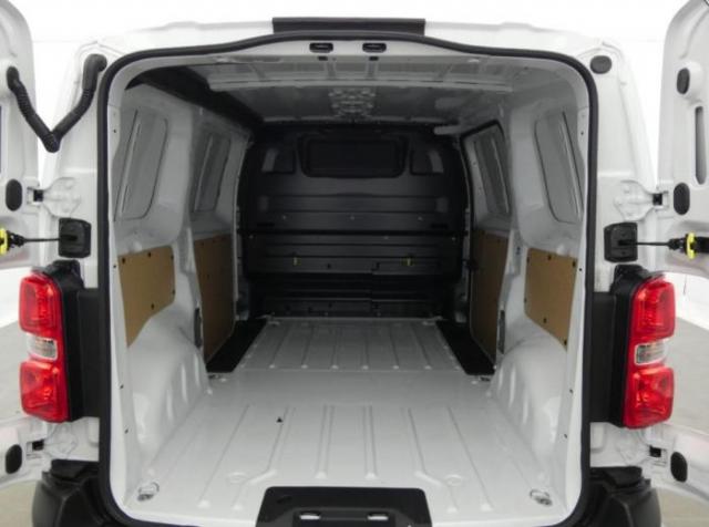 Citroen Jumpy image 3