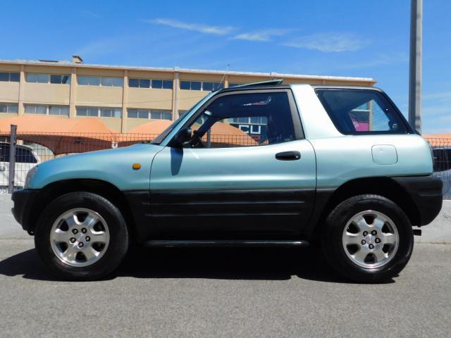 Toyota Rav4 image 3