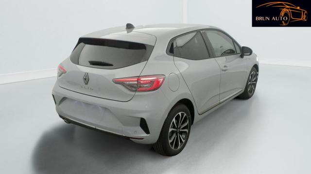 Renault Clio image 3