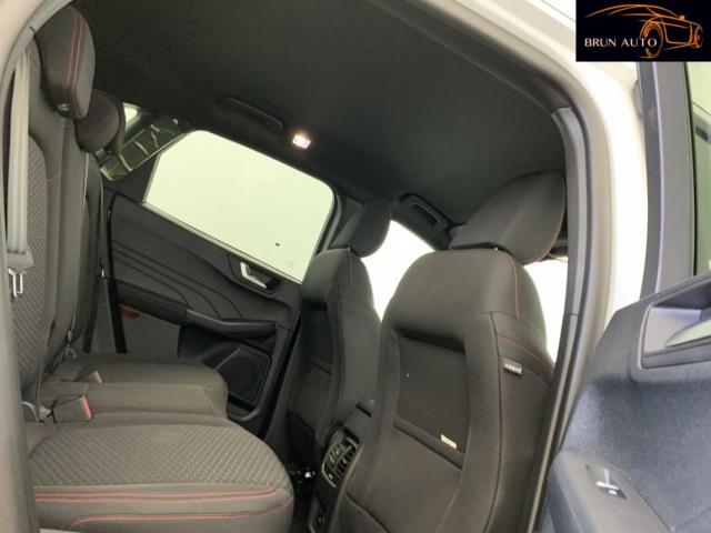 Ford Kuga image 3