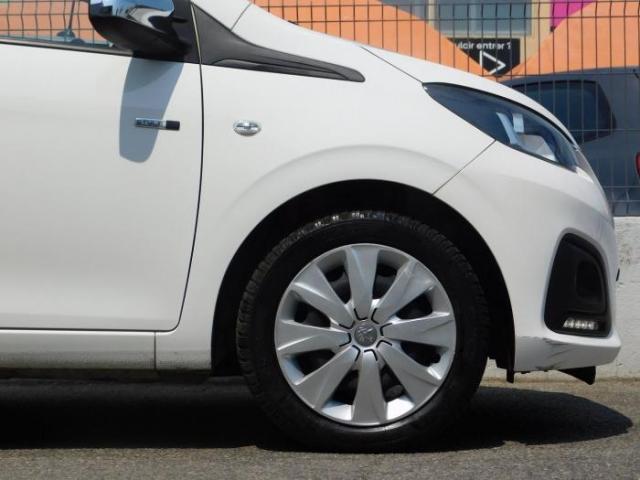 Peugeot 108 image 9