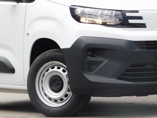 Peugeot Partner image 1
