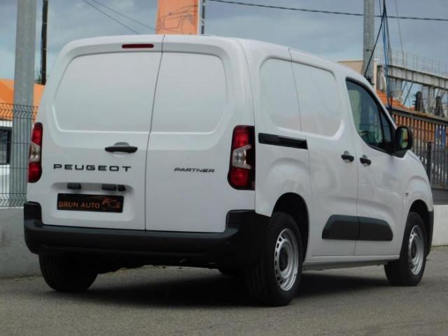 Peugeot Partner image 9
