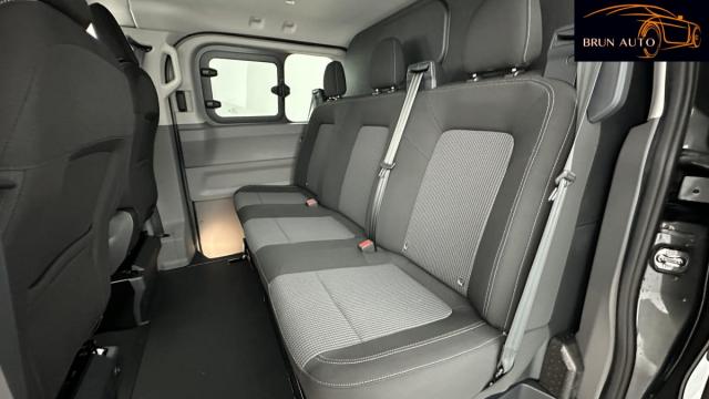 Volkswagen Transporter image 4