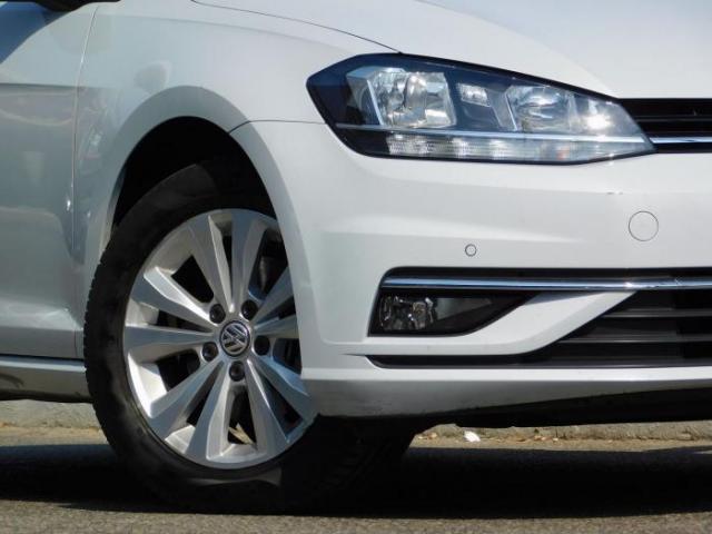 Volkswagen Golf image 7