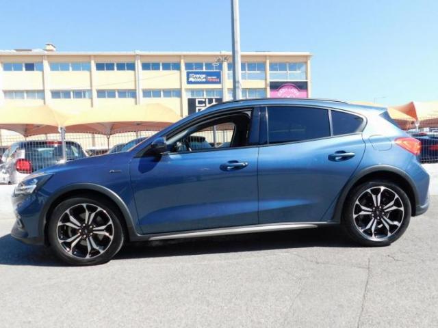 Ford Focus image 8