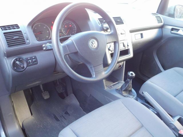 Volkswagen Touran image 1