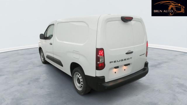 Peugeot Partner image 2