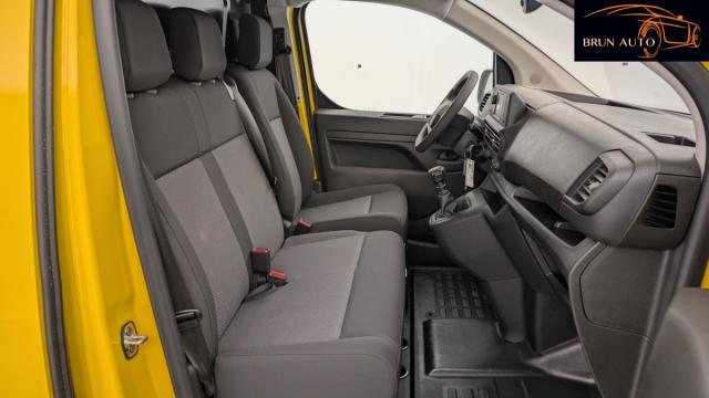 Citroen Jumpy image 2
