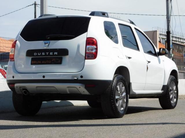 Dacia Duster image 3