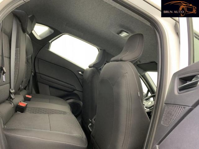Renault Captur image 1