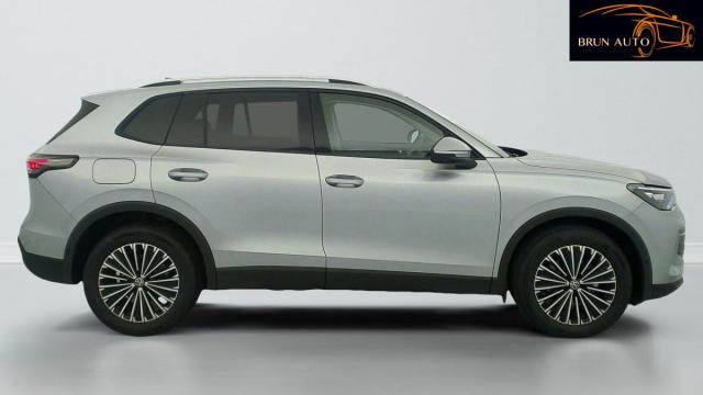 Volkswagen Tiguan image 6