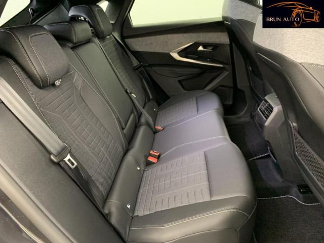 Peugeot 3008 image 3