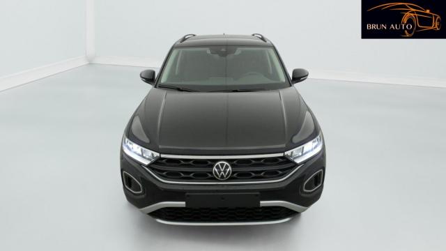 Volkswagen T-Roc image 3
