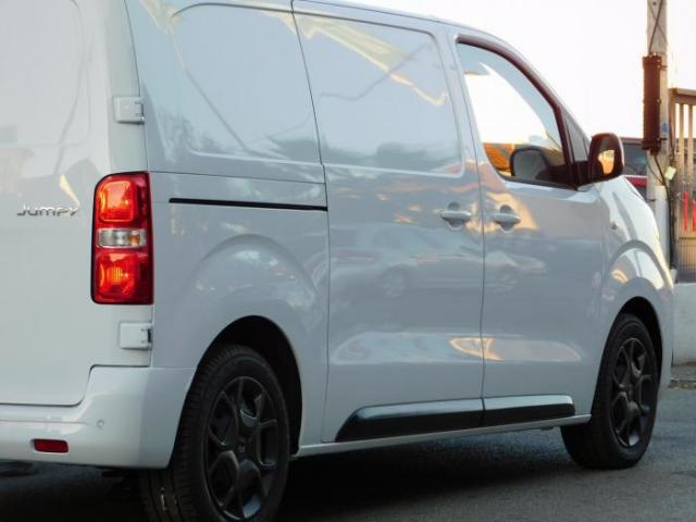 Citroen Jumpy image 7