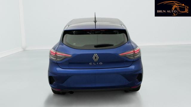 Renault Clio image 6