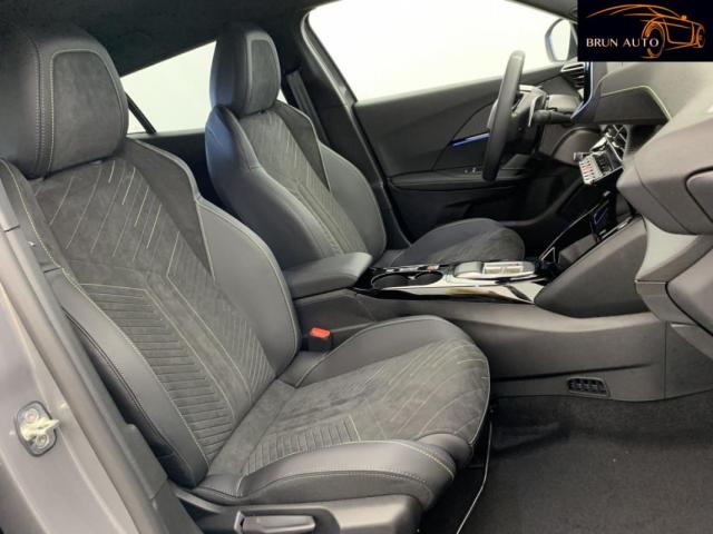 Peugeot 2008 image 9