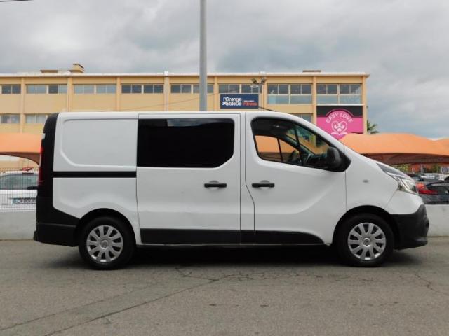 Renault Trafic image 7