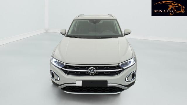 Volkswagen T-Roc image 7