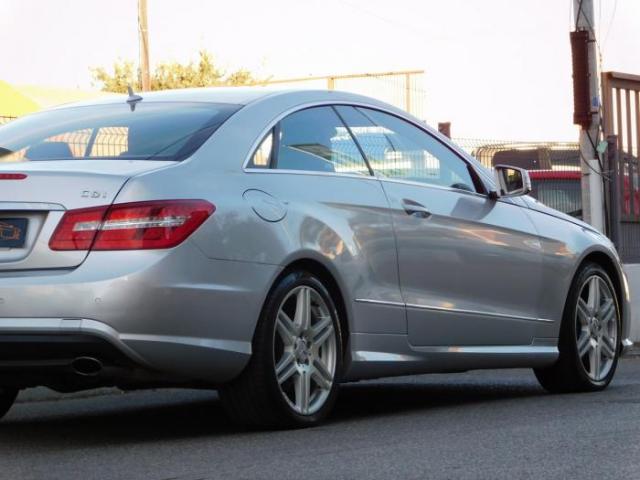 Mercedes Benz Classe E Coupe image 7