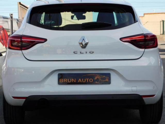 Renault Clio image 8