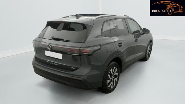 Volkswagen Tiguan image 8