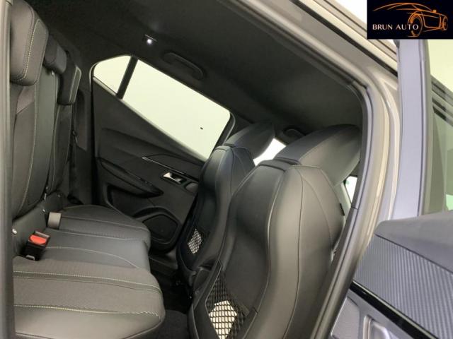 Peugeot 2008 image 9
