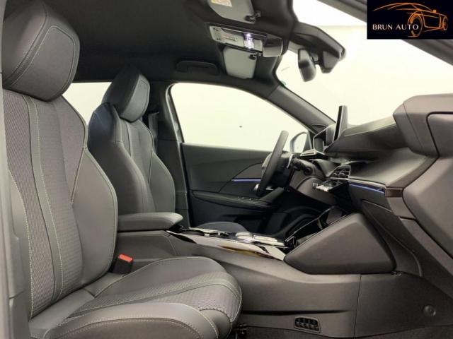 Peugeot 2008 image 3