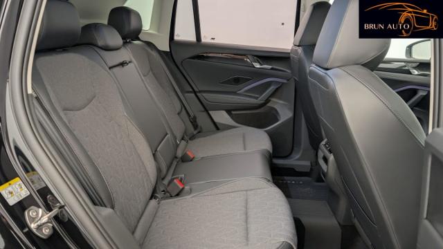 Volkswagen Tiguan image 6