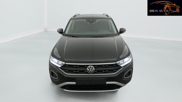 Volkswagen T-Roc image 8