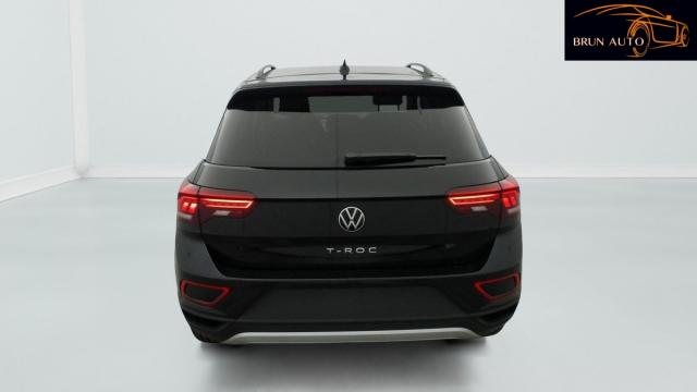 Volkswagen T-Roc image 9