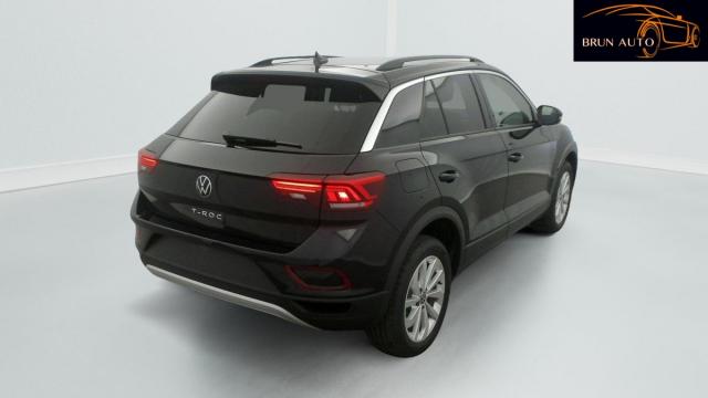 Volkswagen T-Roc image 1