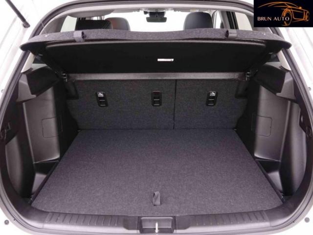 Suzuki Vitara image 7