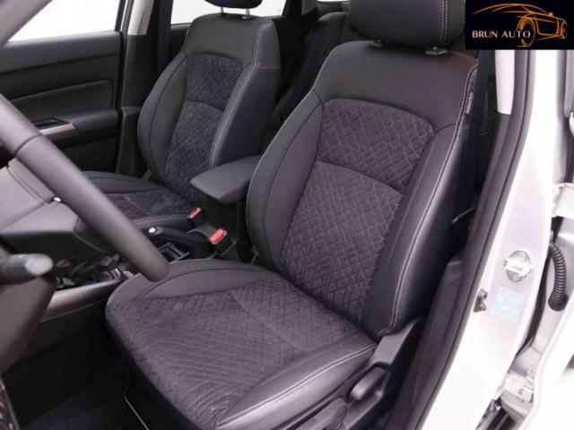 Suzuki Vitara image 6