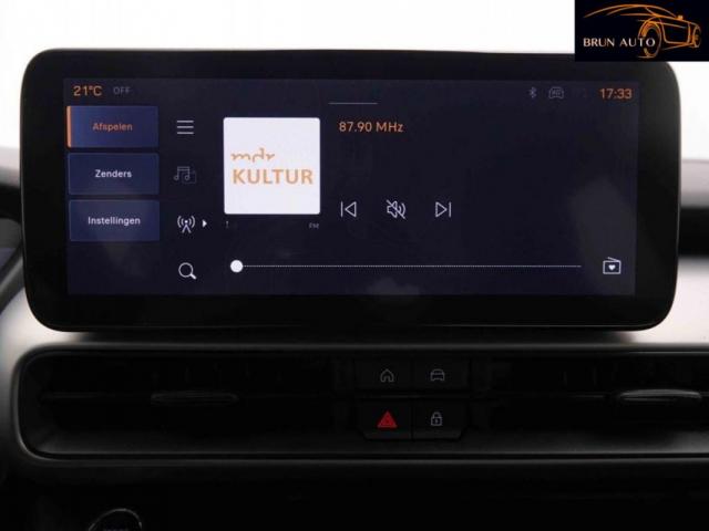 Jeep Avenger image 3