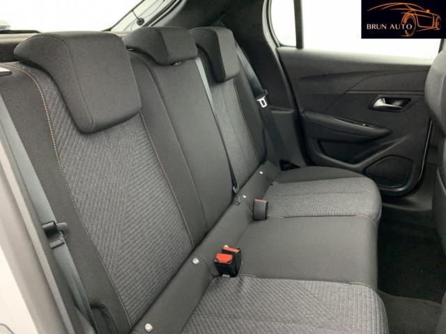 Peugeot 208 image 2
